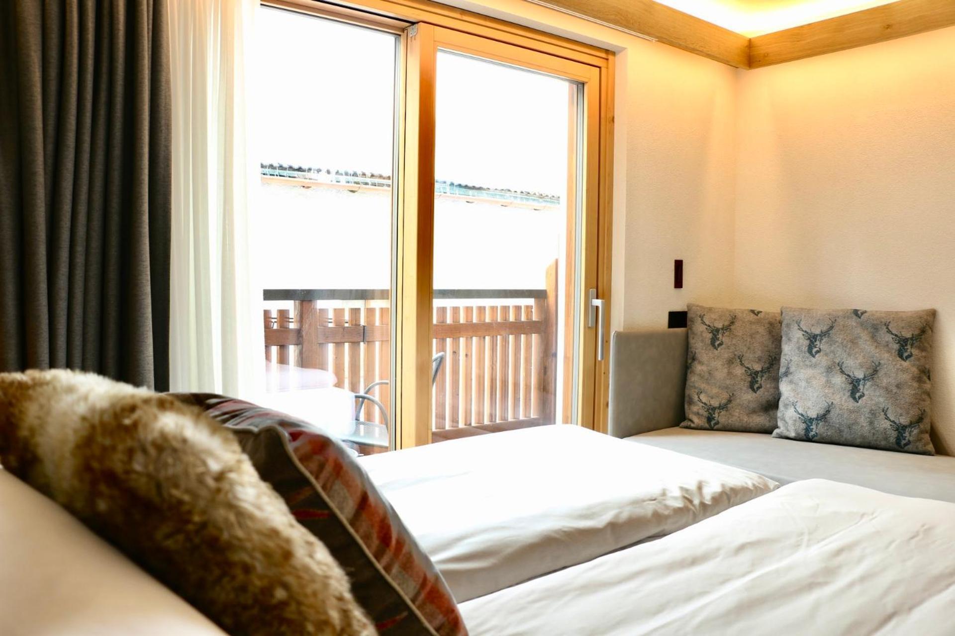 Hotel Galli'S - Centro リヴィーニョ エクステリア 写真